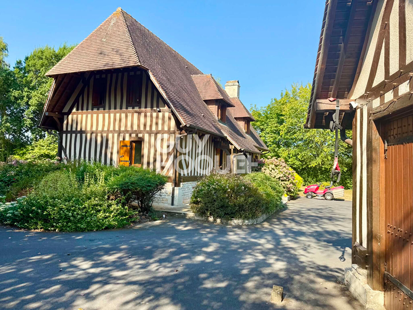 MAISON DE CHARME JARDIN REUX
