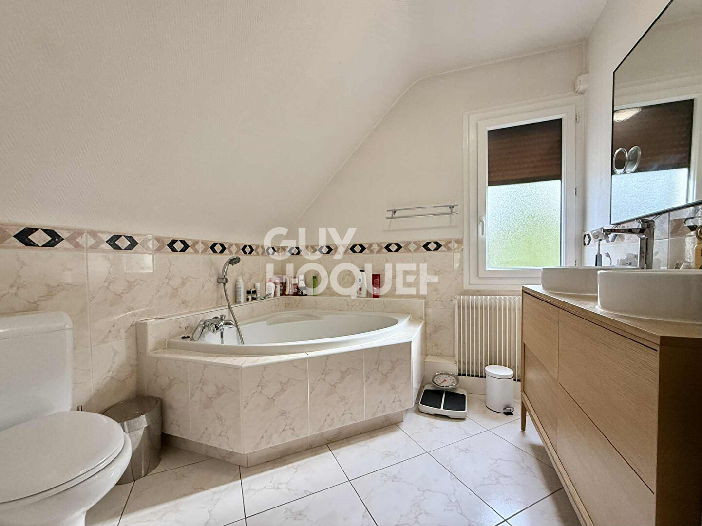 MAISON JARDIN TOURGEVILLE