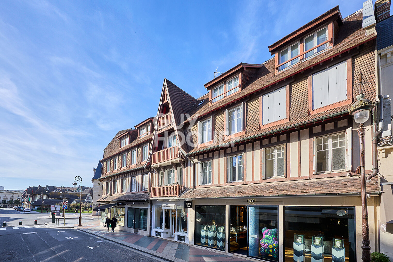 DEAUVILLE - TRIANGLE D'OR - APPARTEMENT DEUX PIÈCES A VENDRE !