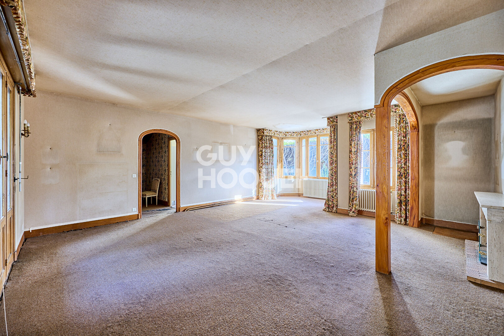 PROPRIETE A RENOVER AVEC JARDIN DEAUVILLE