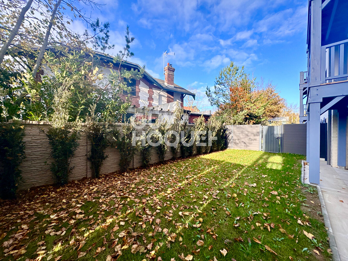 TOURGEVILLE PLAGE - Location à l'année - 2 pièces avec jardin