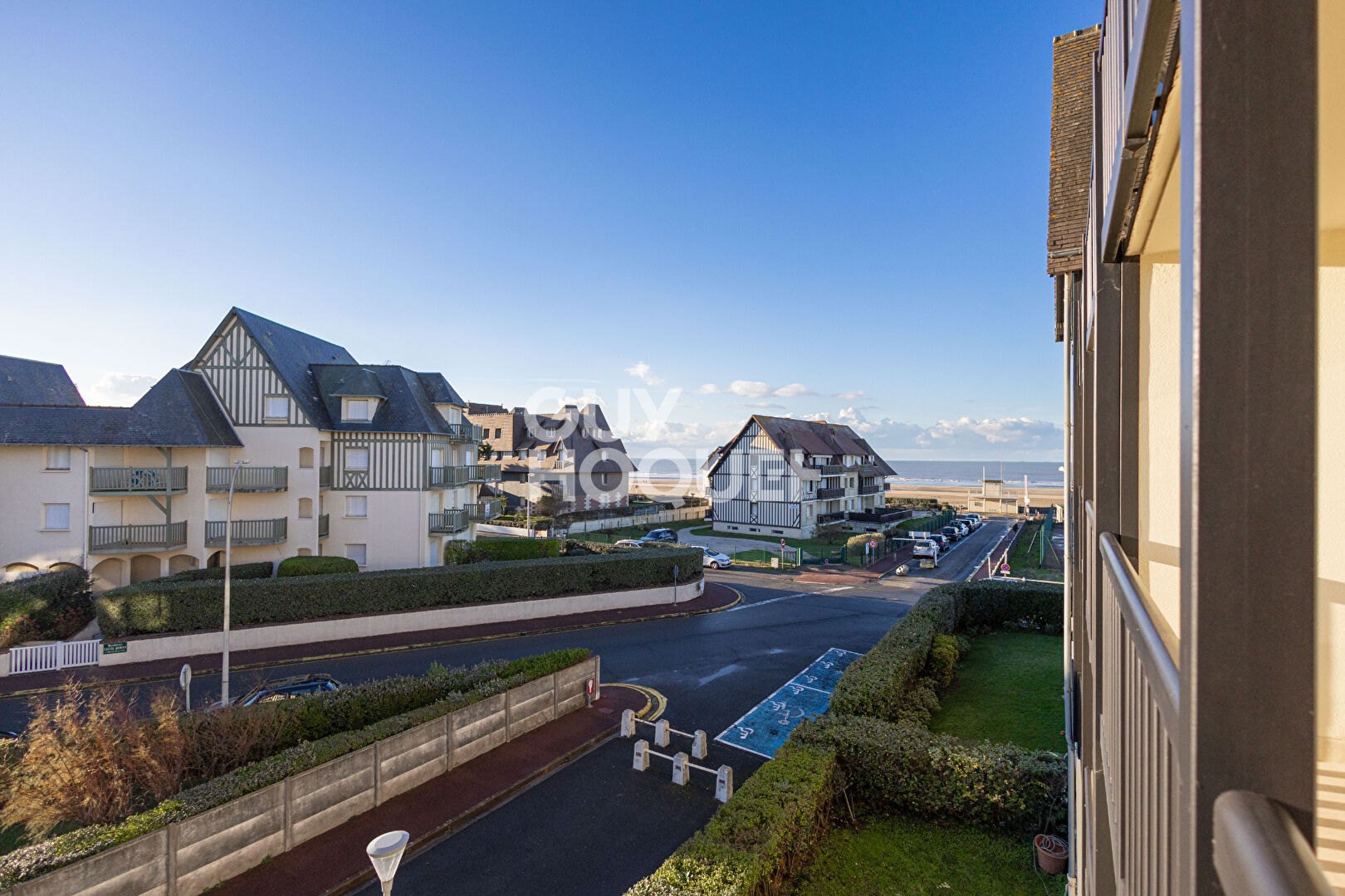 APPARTEMENT 2 PIÈCES VUE MER - TOURGEVILLE PLAGE