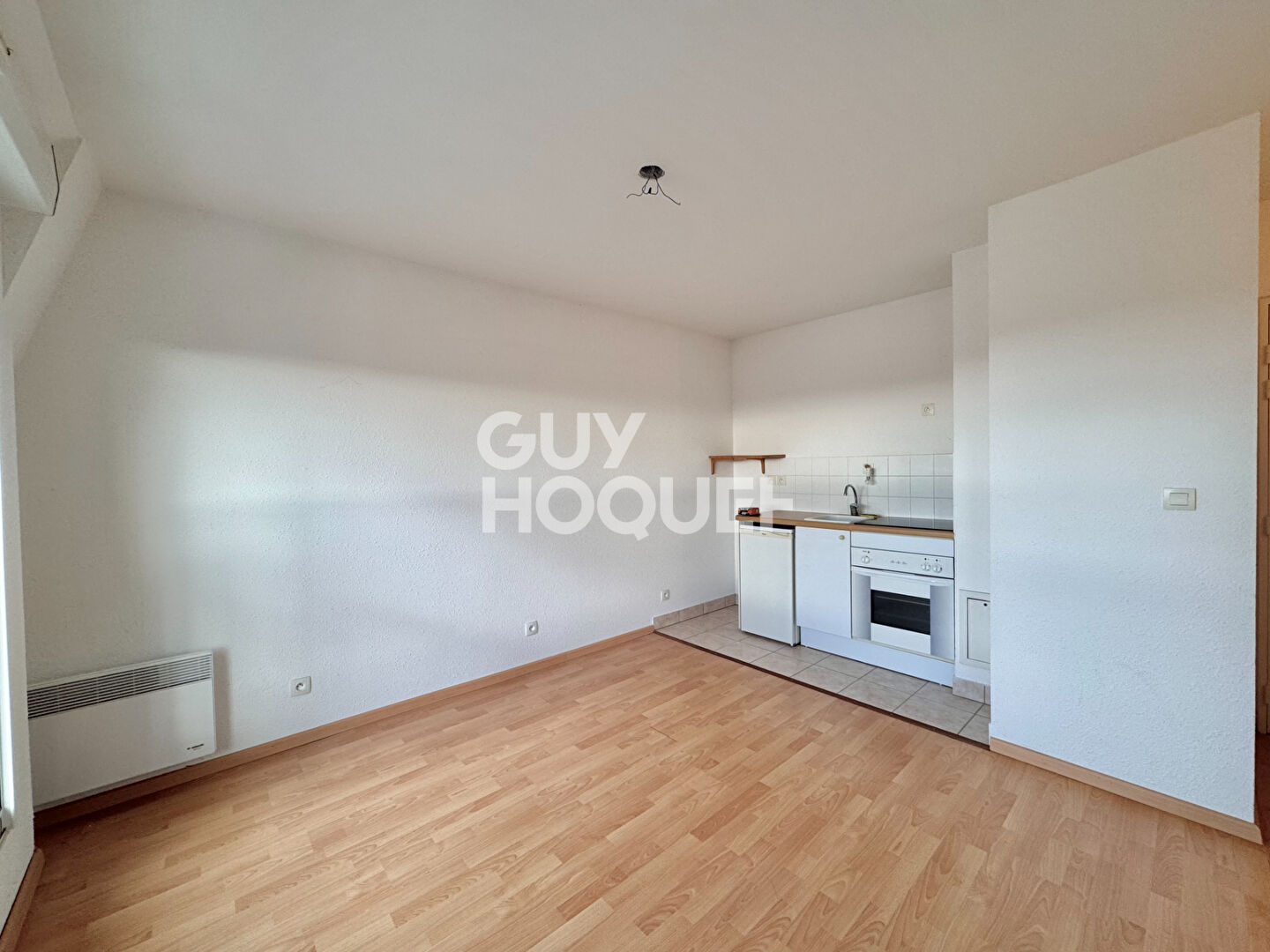 À louer -  Charmant deux pièces à Touques avec parking et cave (30,41 m²)