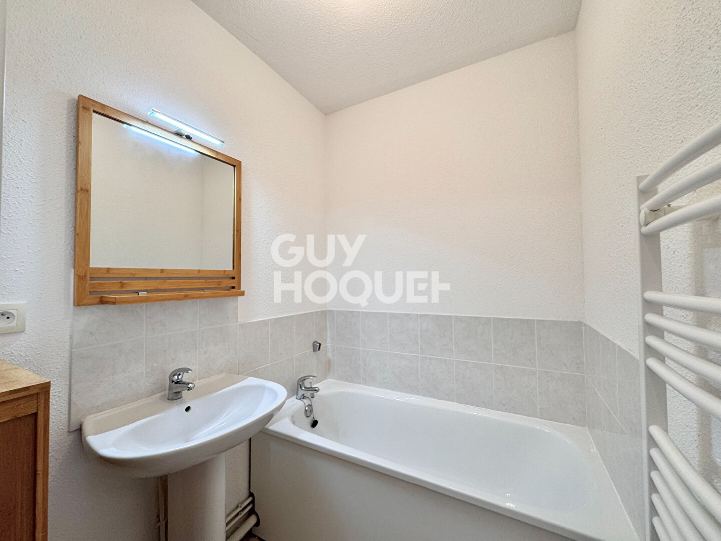 À louer -  Charmant deux pièces à Touques avec parking et cave (30,41 m²)