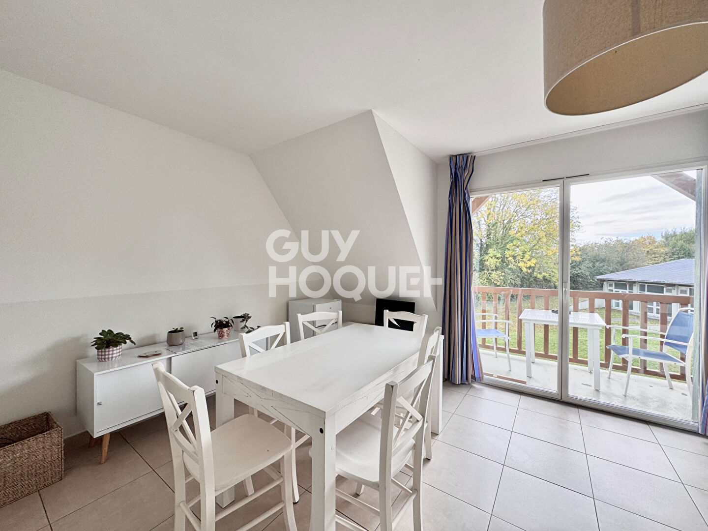 Appartement Saint Arnoult 3 pièce(s) meublé