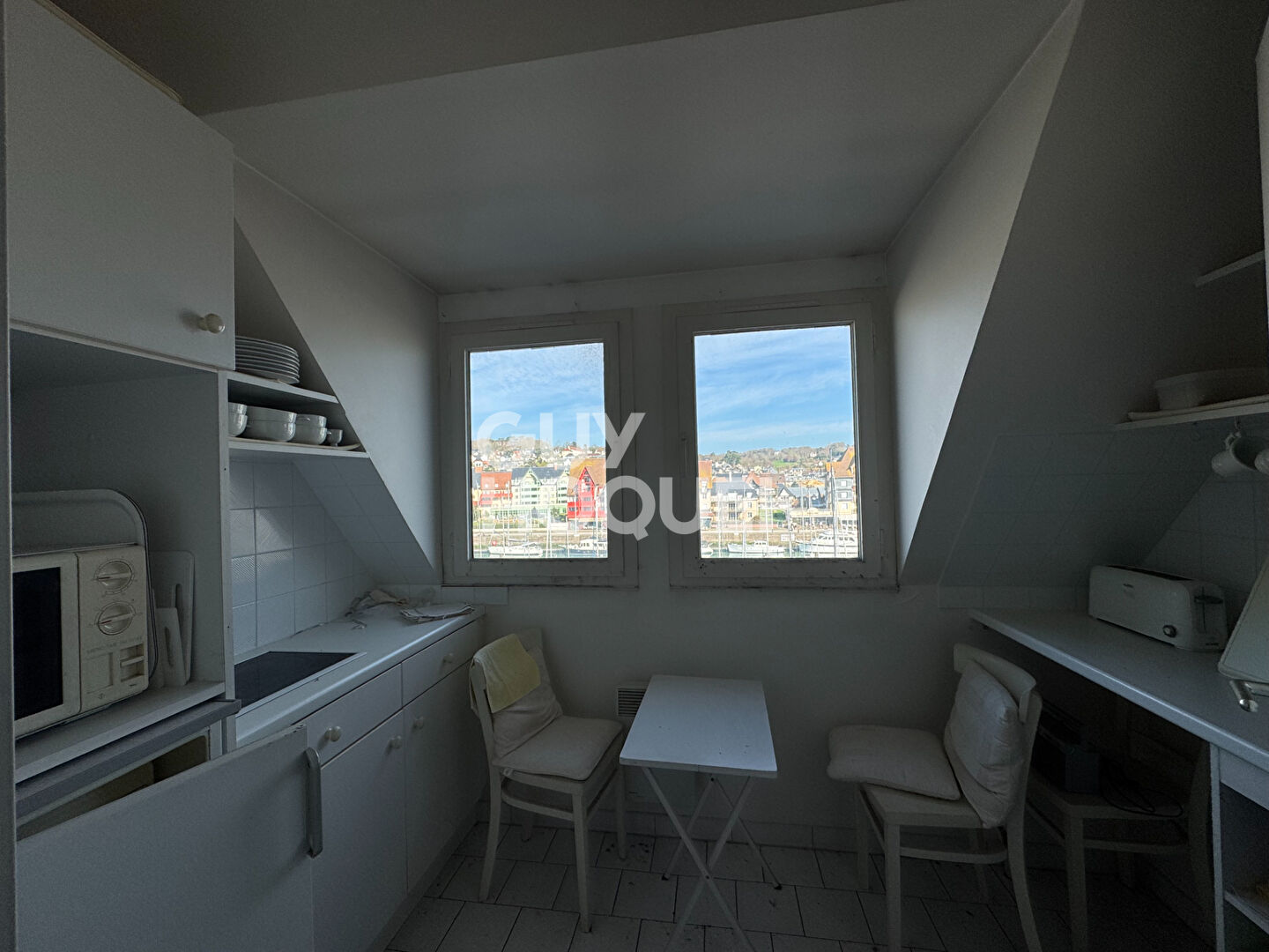 Appartement DEAUVILLE - VUE PORT