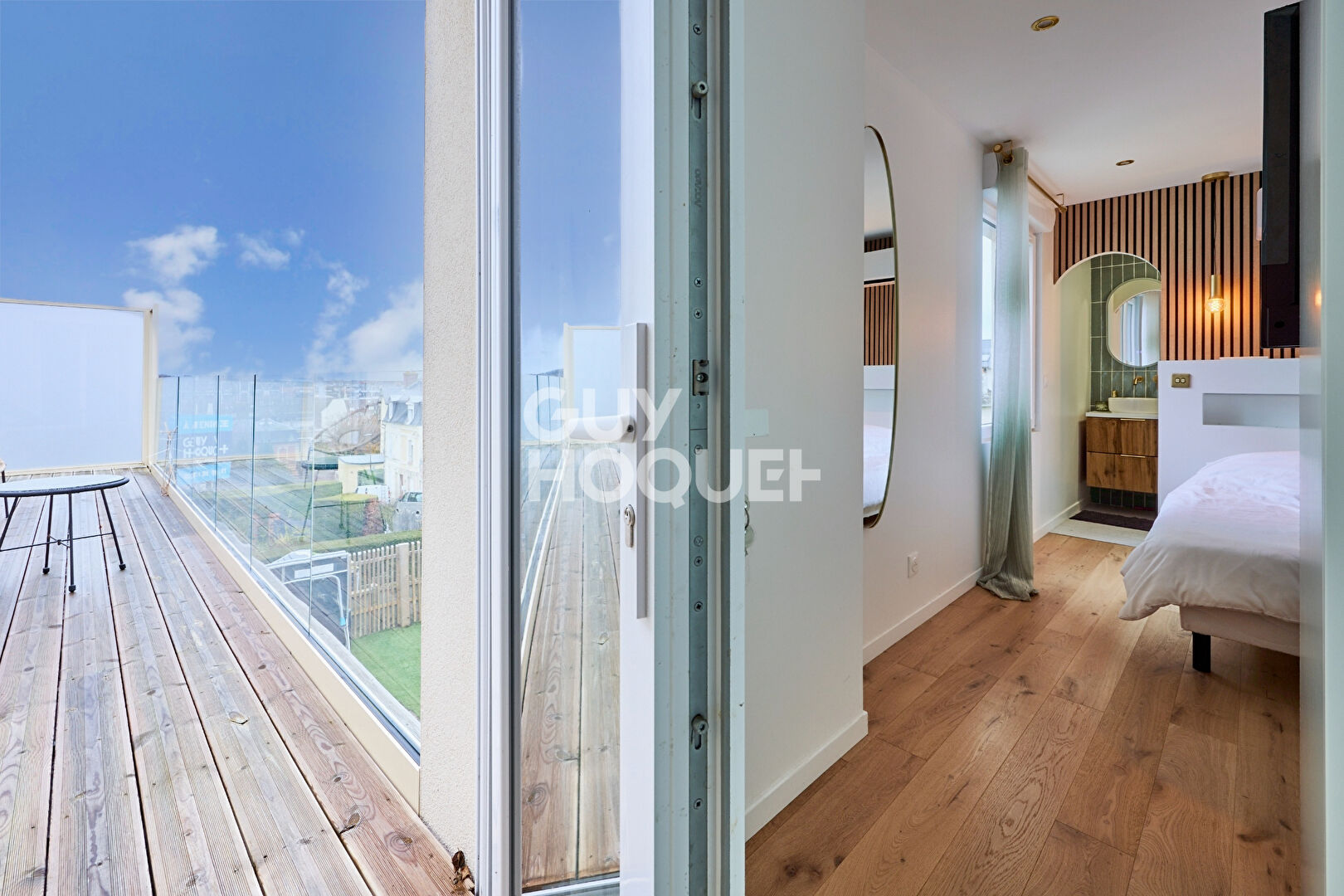 MAISON RENOVEE AVEC TERRASSE ET VUE MER PROCHE GARE