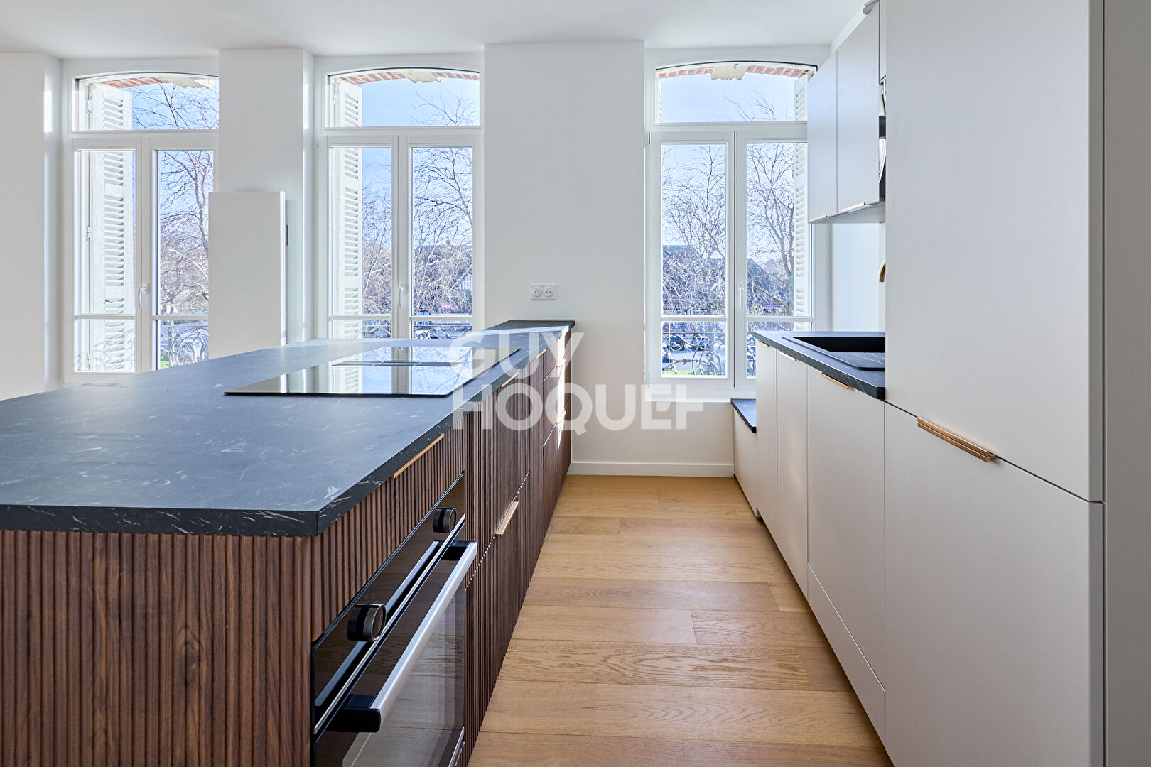 DEAUVILLE CENTRE - APPARTEMENT 4 PIÈCES