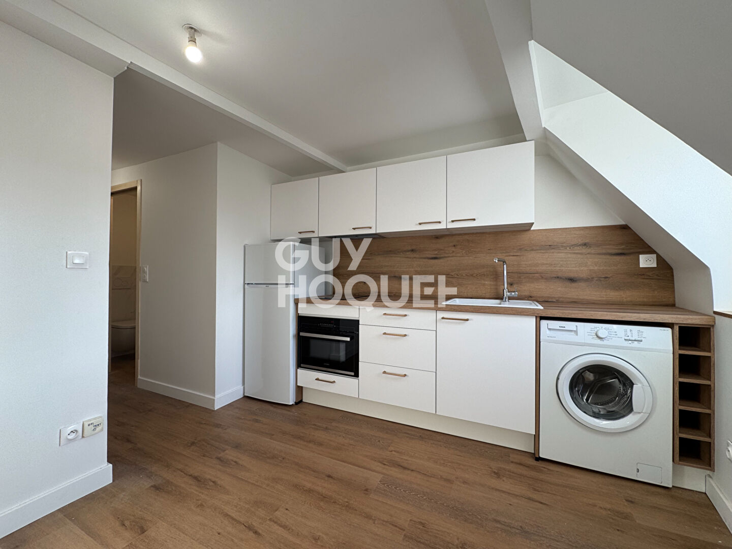 APPARTEMENT TROUVILLE SUR MER - PROCHE GARE ET COMMERCES