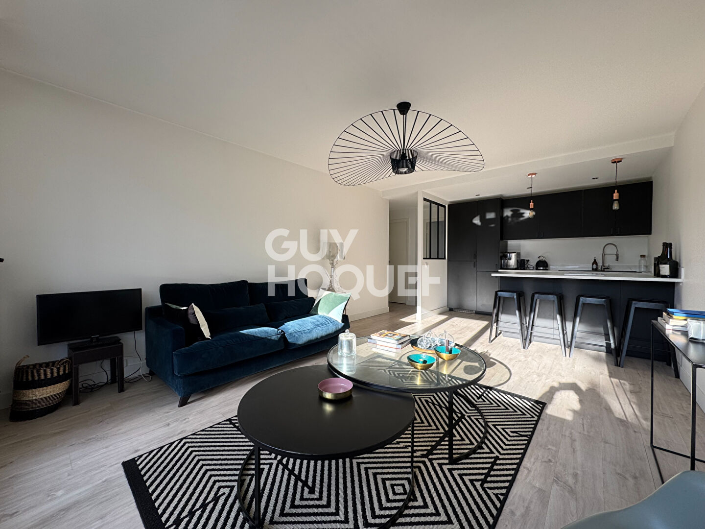 DEAUVLLE, APPARTEMENT 3 PIÈCES A VENDRE AVEC BALCON, PK ET CAVE !