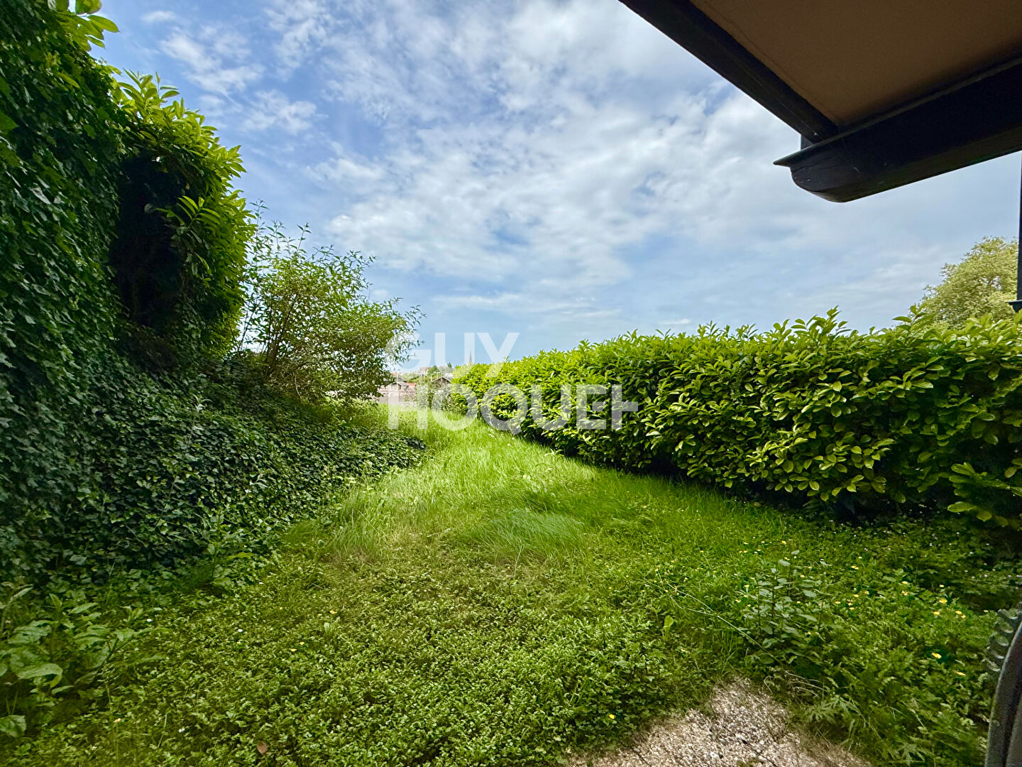 DEAUVILLE - APPARTEMENT avec JARDIN