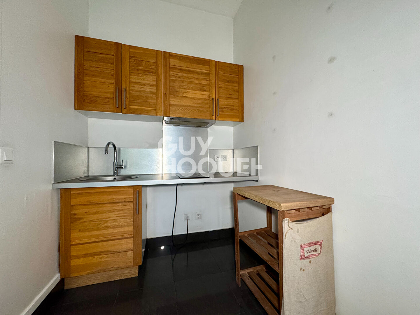 Charmant studio au coeur du quartier prisé de Bonsecours ? À deux pas de la plage !