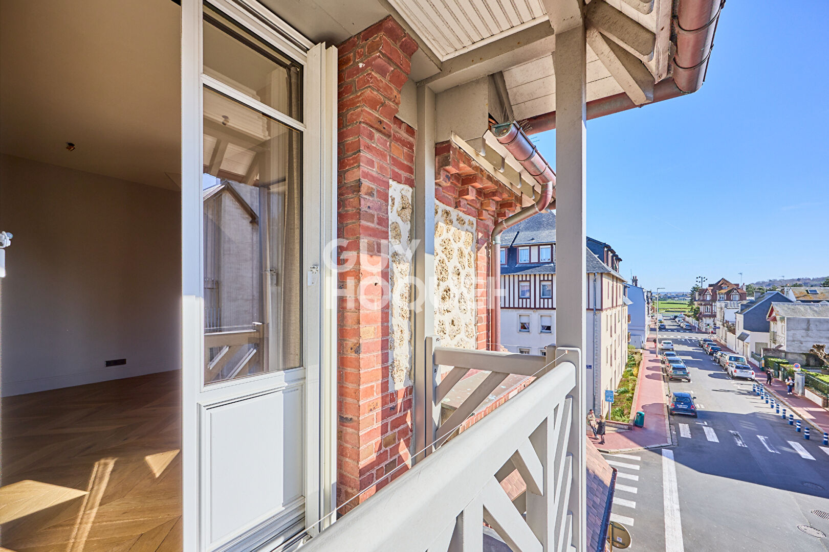 DEAUVILLE - VILLA ANGLO-NORMANDE D'EXCEPTION 