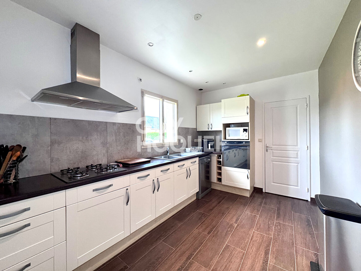 MAISON RECENTE AVEC TERRAIN - PONT L'EVEQUE