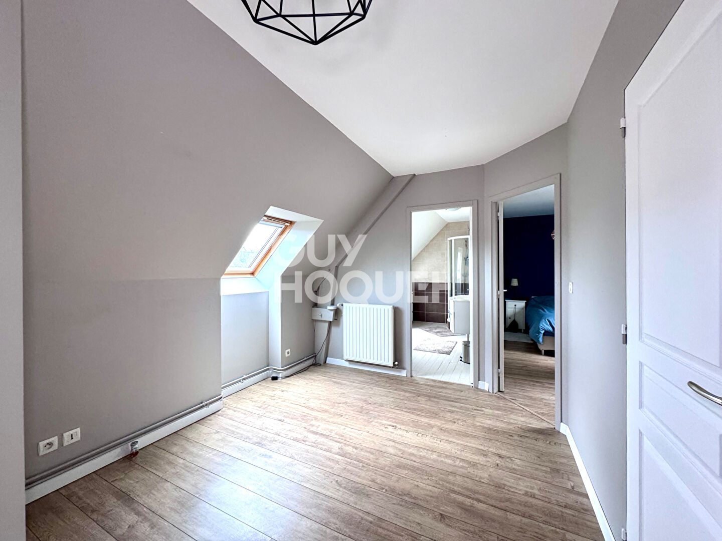 MAISON RECENTE AVEC TERRAIN - PONT L'EVEQUE