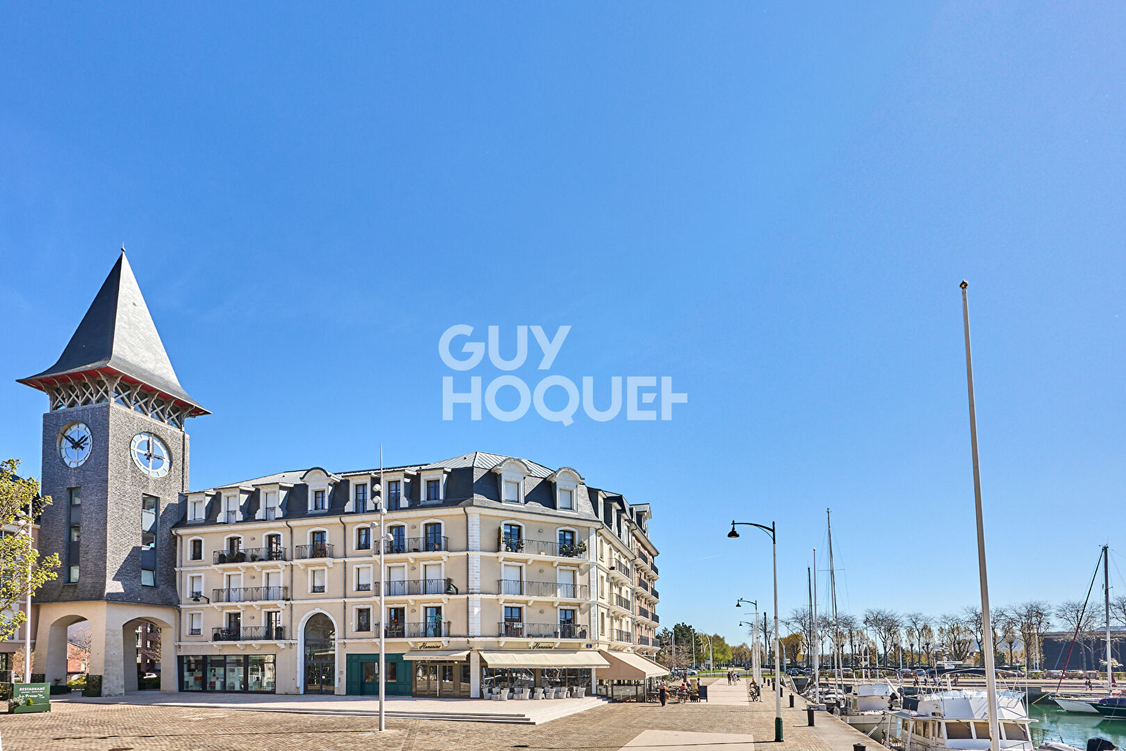 APPARTEMENT 100m² - 3 CHAMBRES - BOX CAVE - PRESQU'ÎLE DEAUVILLE