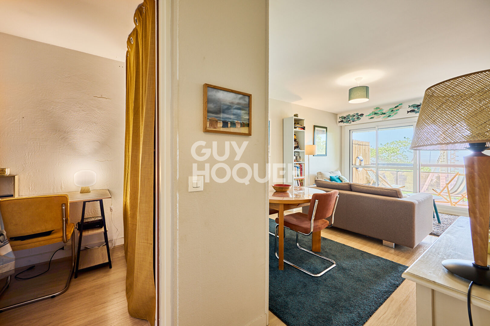 TROUVILLE-SUR-MER - SUPERBE 2 PIECES CABINE AVEC VUE MER !