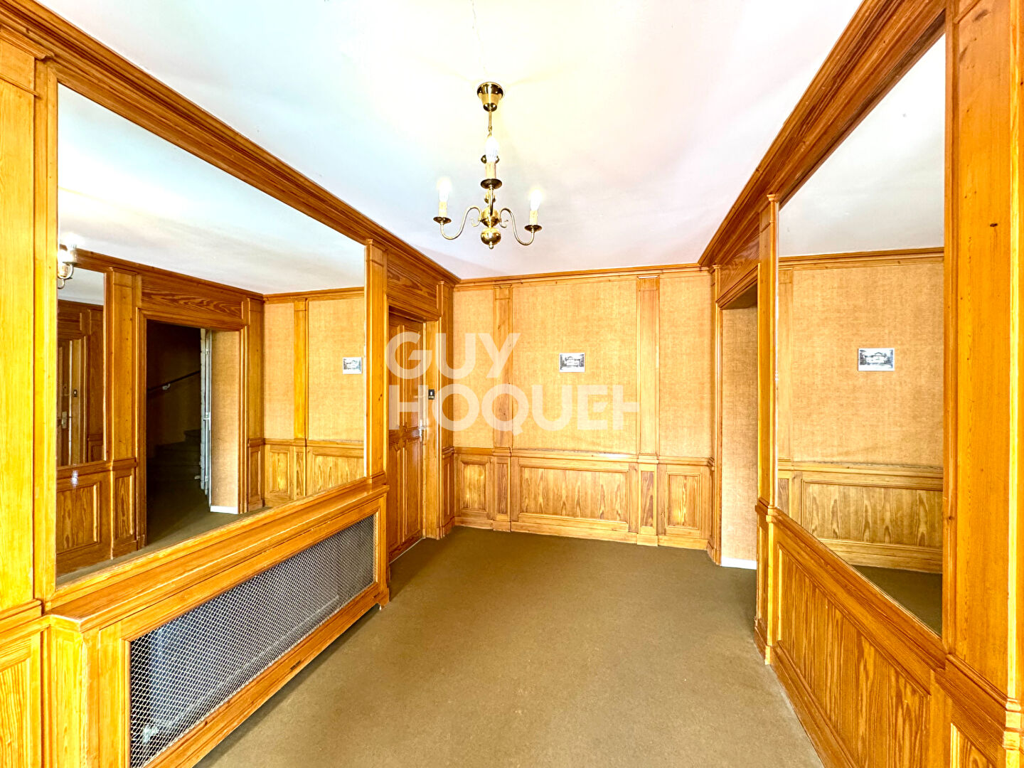 CHARMANT STUDIO AVEC EXTERIEUR ET VUE MER - TROUVILLE SUR MER
