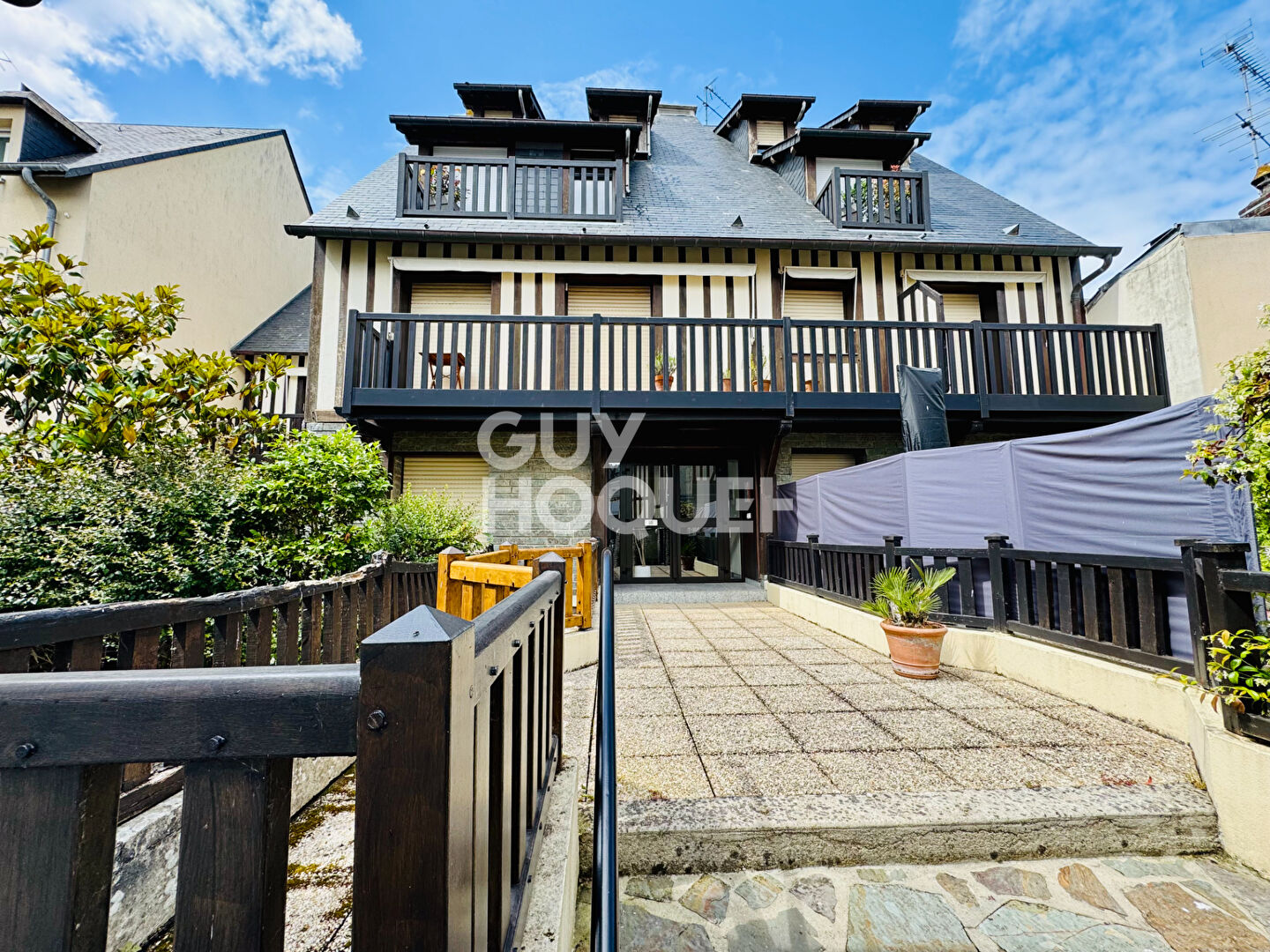 CHARMANT STUDIO - DEAUVILLE PROCHE PLACE MORNY