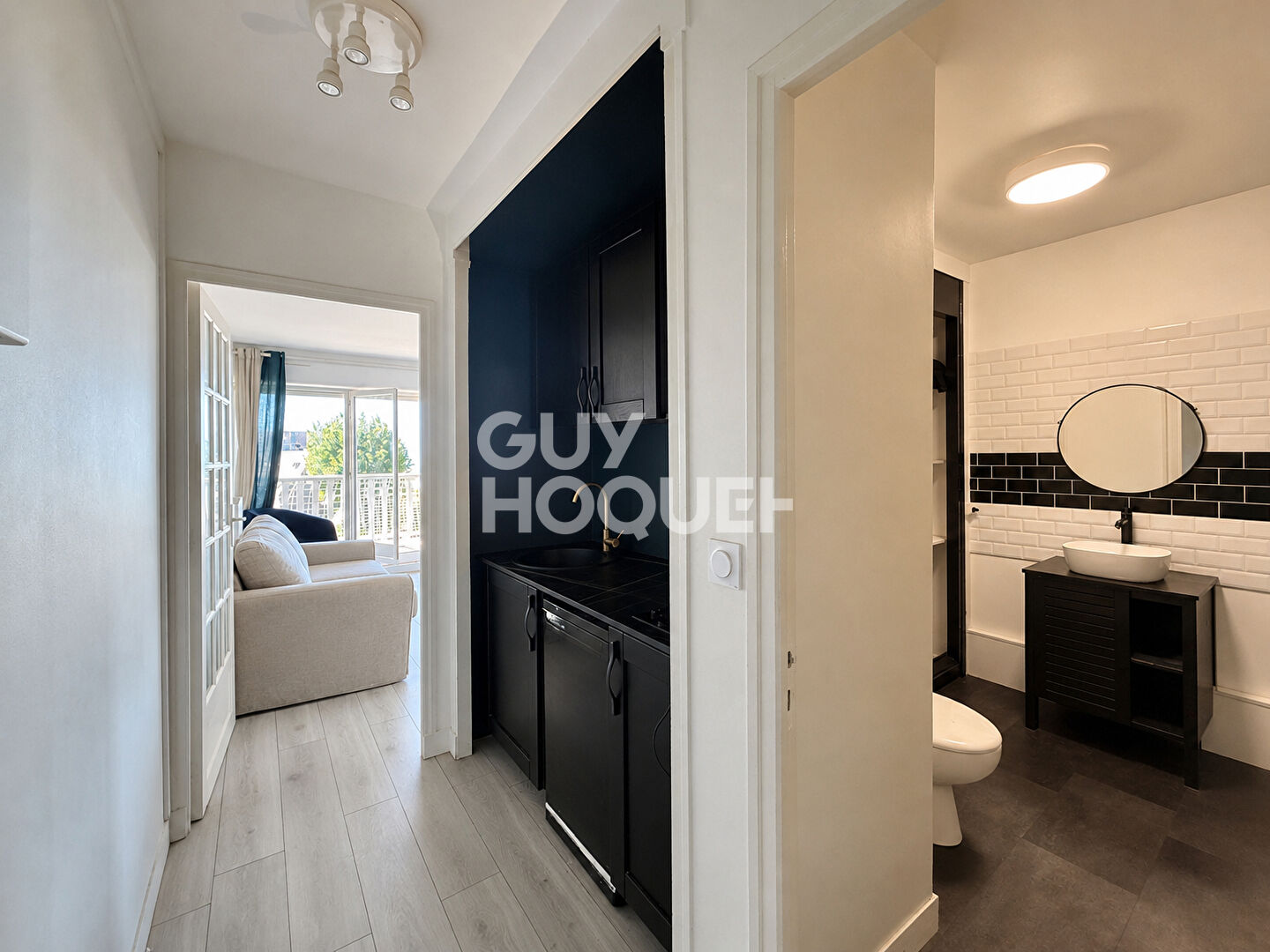 STUDIO AVEC VUE MER -  TERRASSE & PARKING - TROUVILLE SUR MER