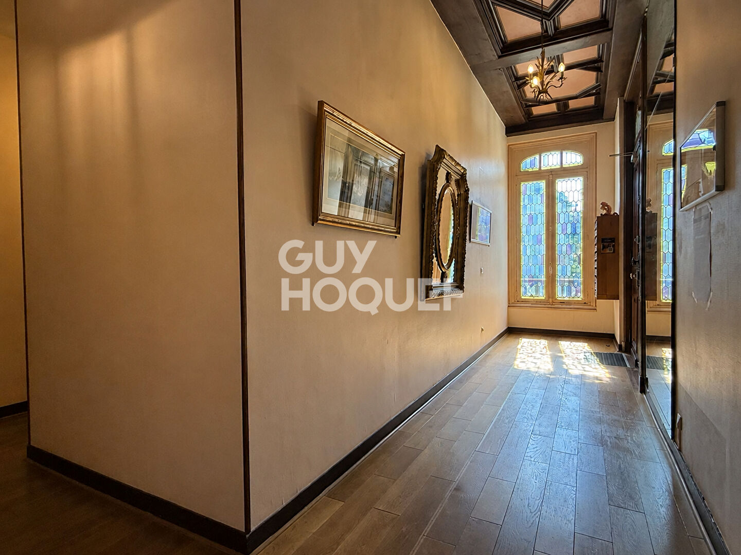 APPARTEMENT 2 PIECES DEAUVILLE - CHARME ET HISTOIRE  !