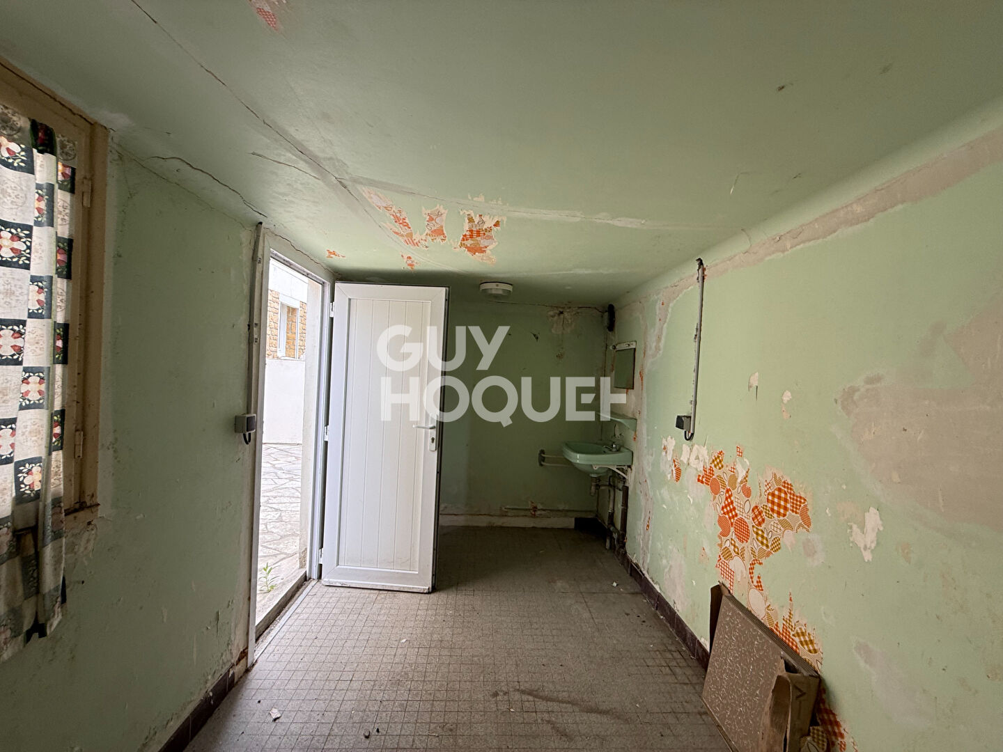 APPARTEMENT 4 PIECES - JARDIN - PARKING - BLONVILLE SUR MER