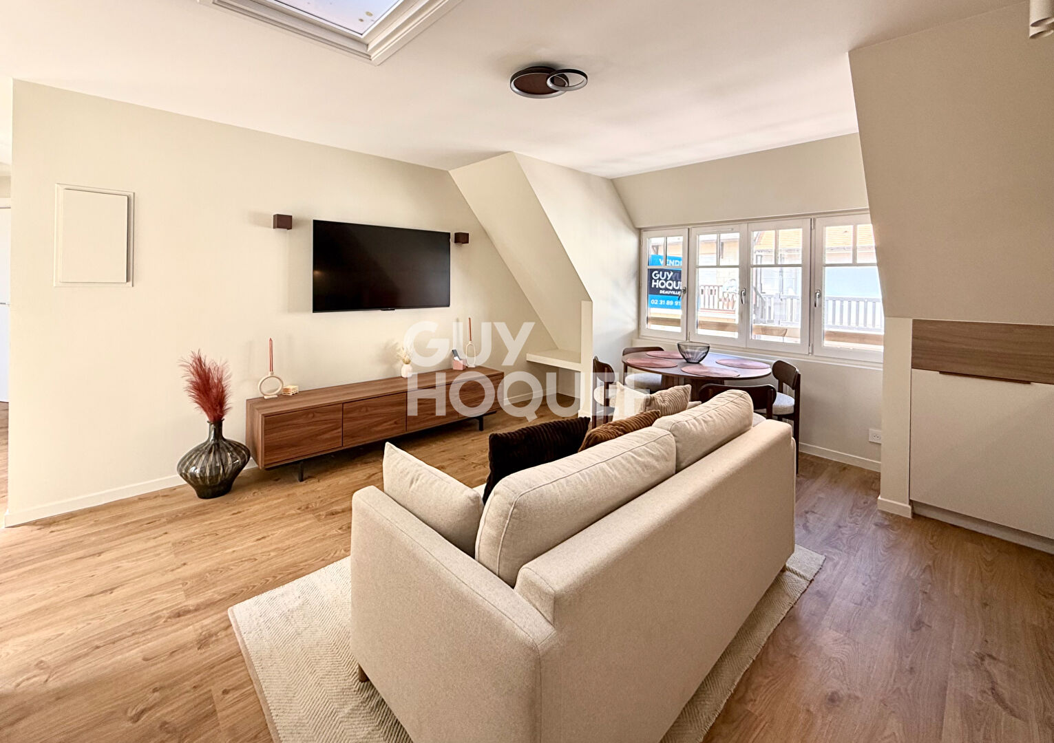 DEAUVILLE - TRIANGLE D'OR - APPARTEMENT DEUX PIÈCES