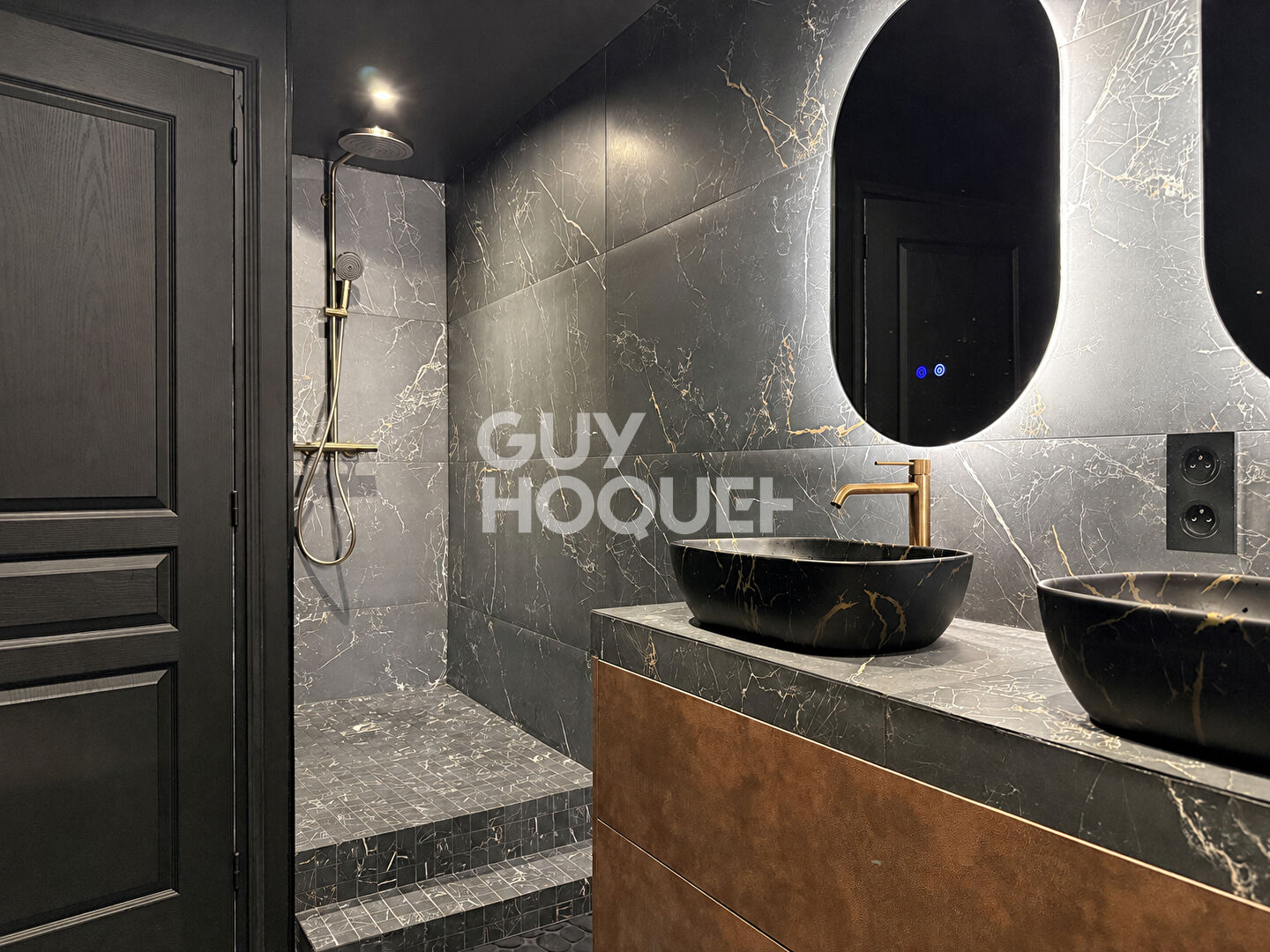 TOUQUES - MAISON NORMANDE RENOVEE AVEC TERRASSE ET GRAND GARAGE