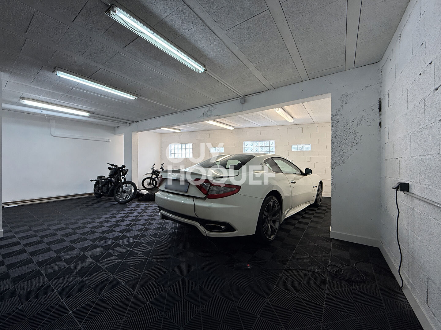 TOUQUES - MAISON NORMANDE RENOVEE AVEC TERRASSE ET GRAND GARAGE