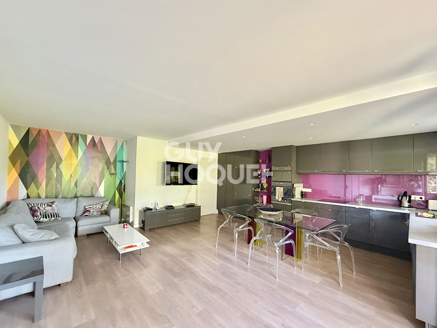APPARTEMENT 3 PIECES - JARDIN - PARKING - BLONVILLE SUR MER