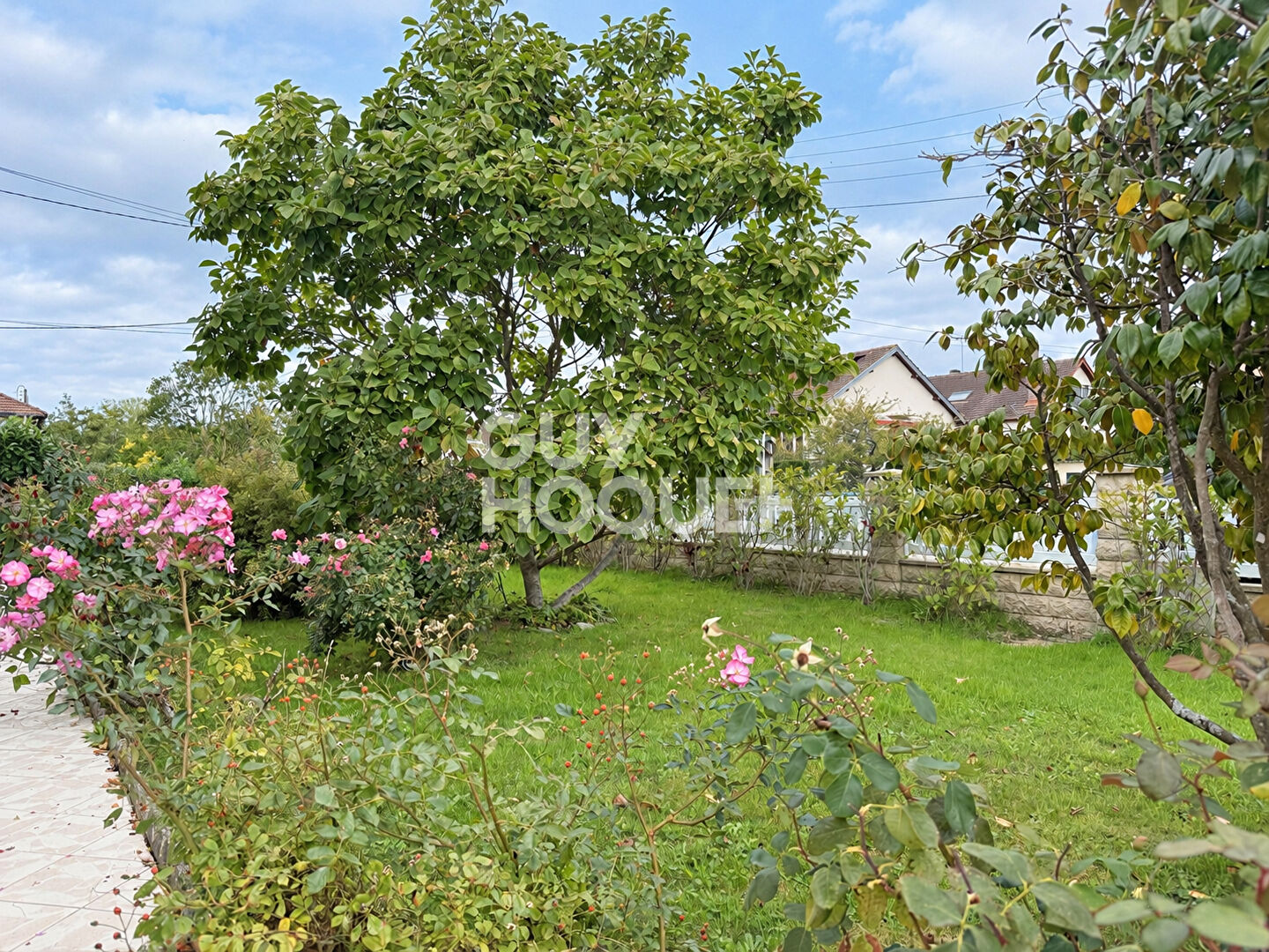 TROUVILLE -SUR-MER - MAISON FAMILIALE AVEC JARDIN !