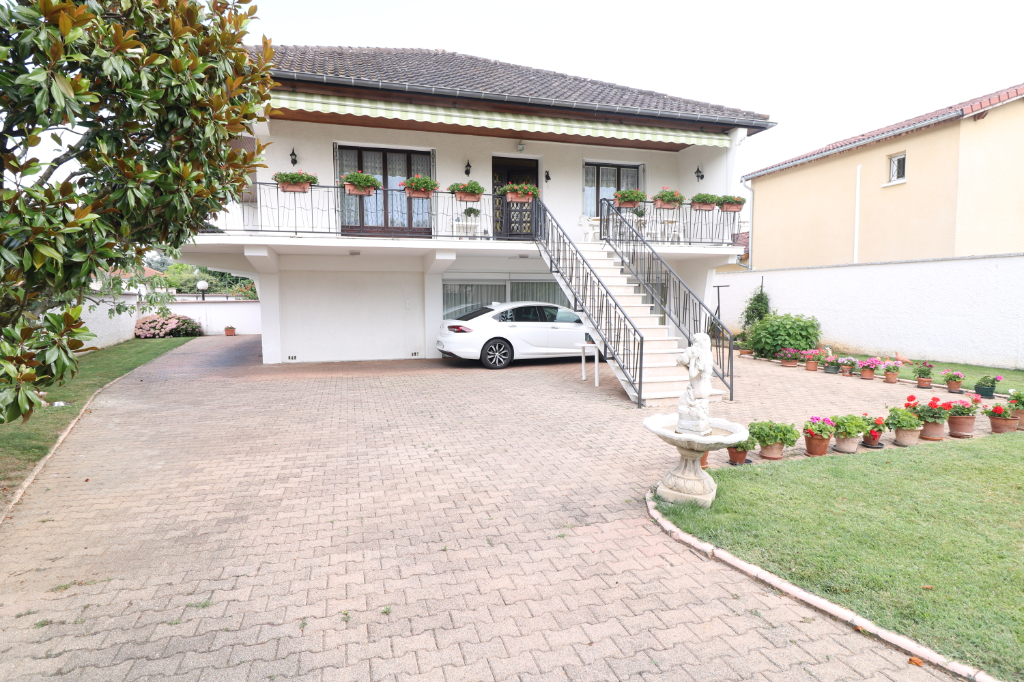 Achat Vente Maison 4 Chambres Pusignan Guy Hoquet