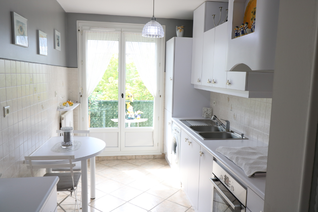 Appartement T3 à vendre à Décines Charpieu