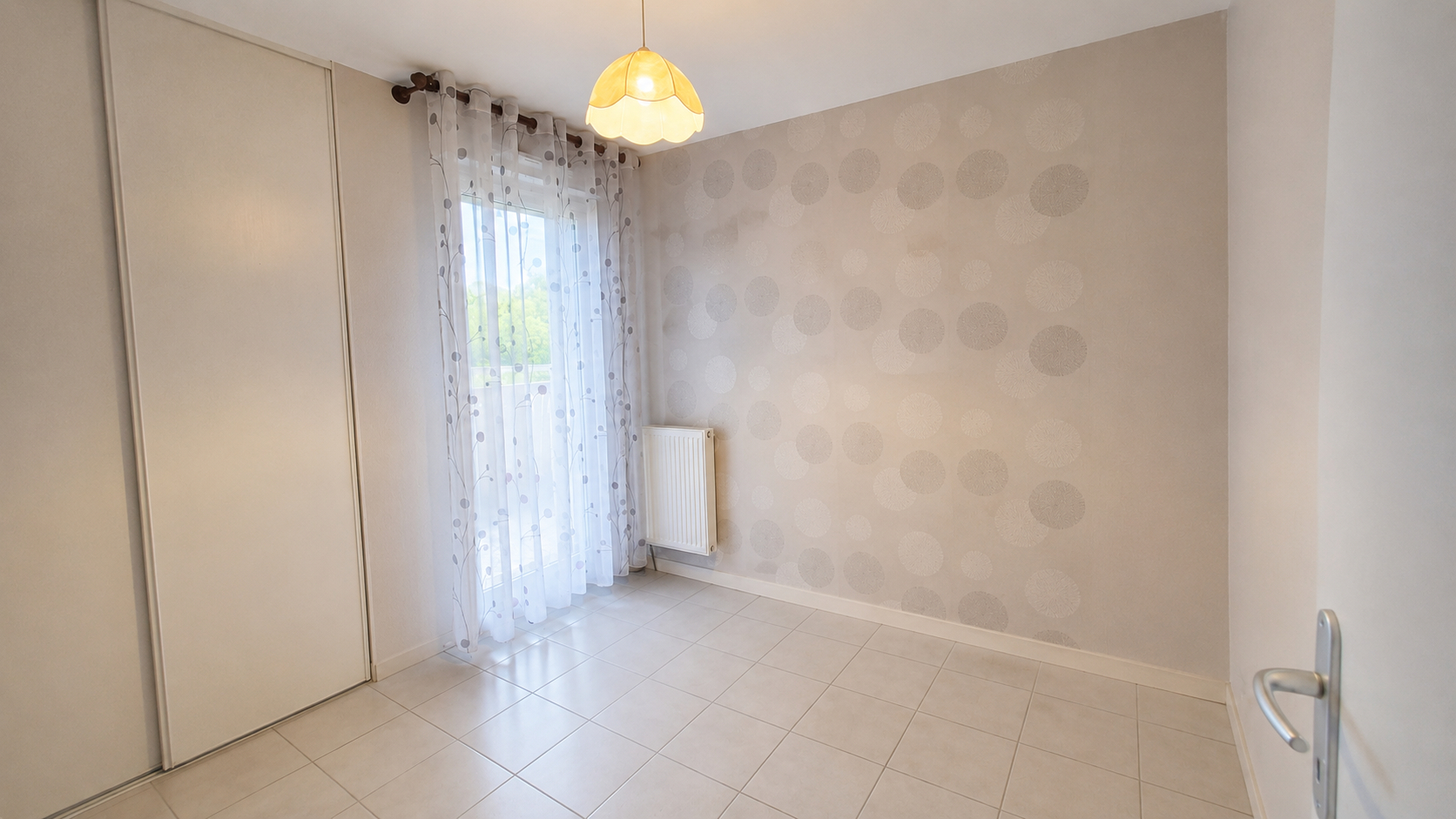 Appartement 3 pièces à louer au centre-ville de Décines Charpieu