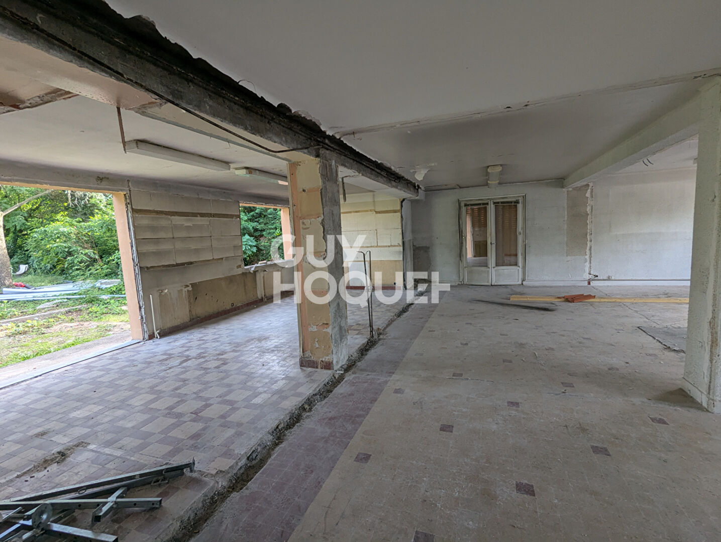 Local commercial  indépendant DECINES MOLARD