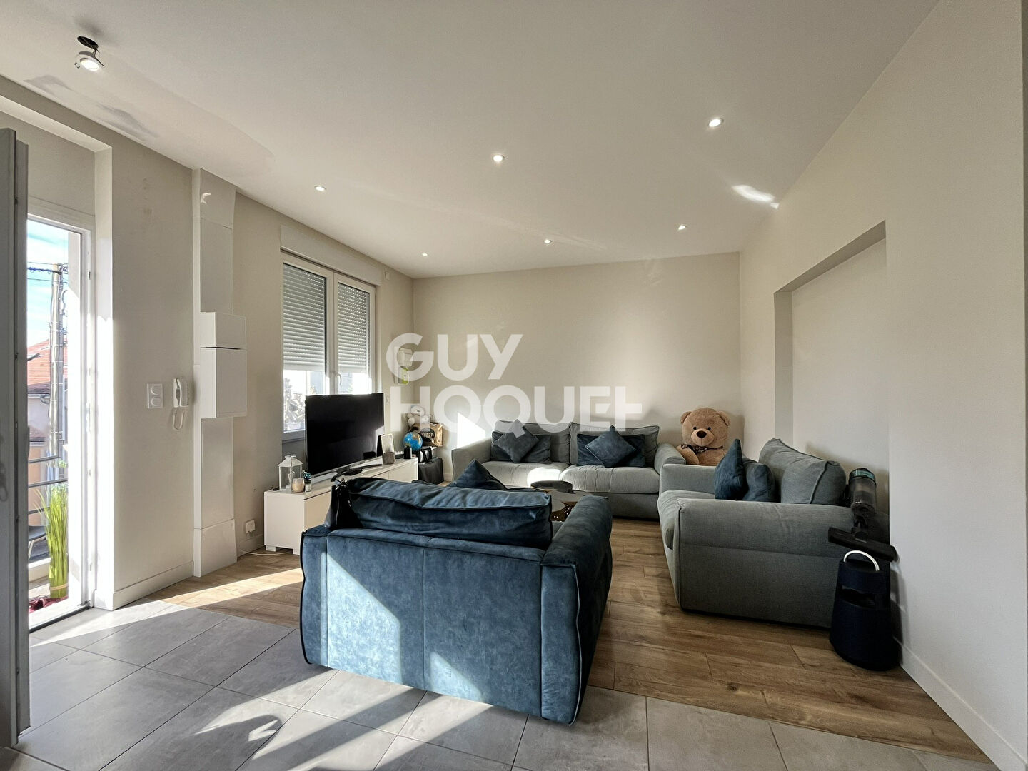 DECINES CHARPIEU  secteur canal : appartement T3 neuf en location