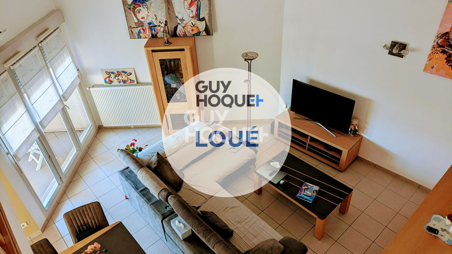LOCATION d'un duplex de 5 pièces (113 m²) à DECINES CHARPIEU