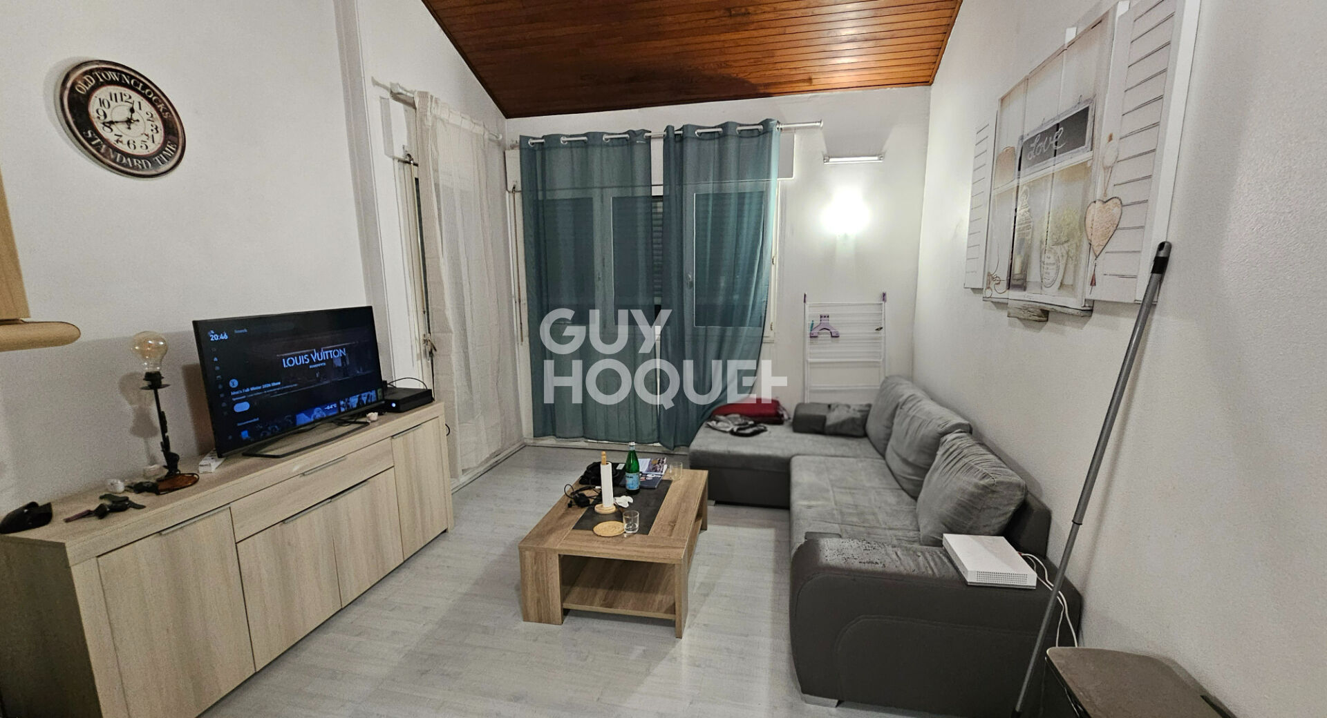 LOCATION : appartement meublé T3 (54 m²) à DECINES CHARPIEU