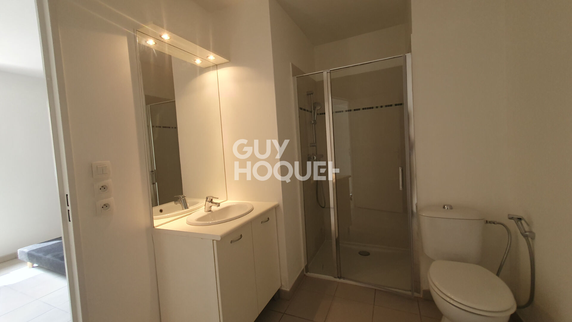 À vendre : Appartement 2 pièces à Vénissieux - Quartier Joliot Curie