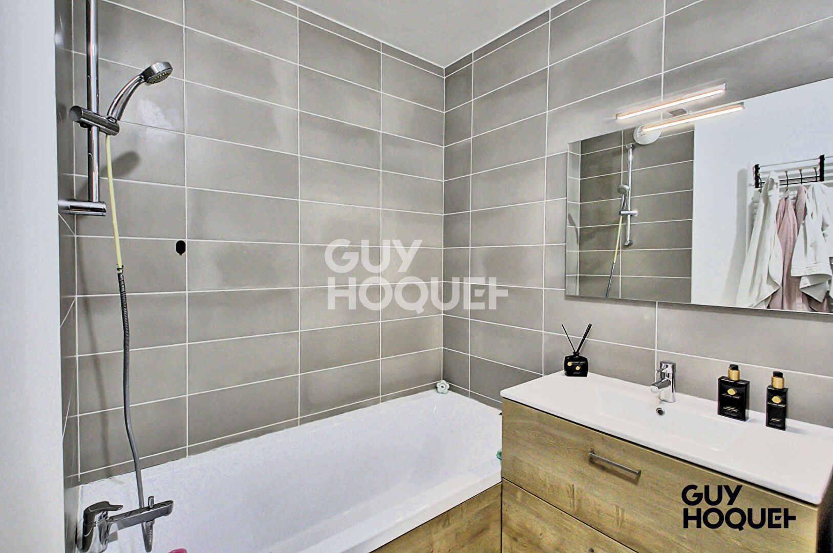 À vendre : Appartement 3 pièces lumineux au coeur de Meyzieu