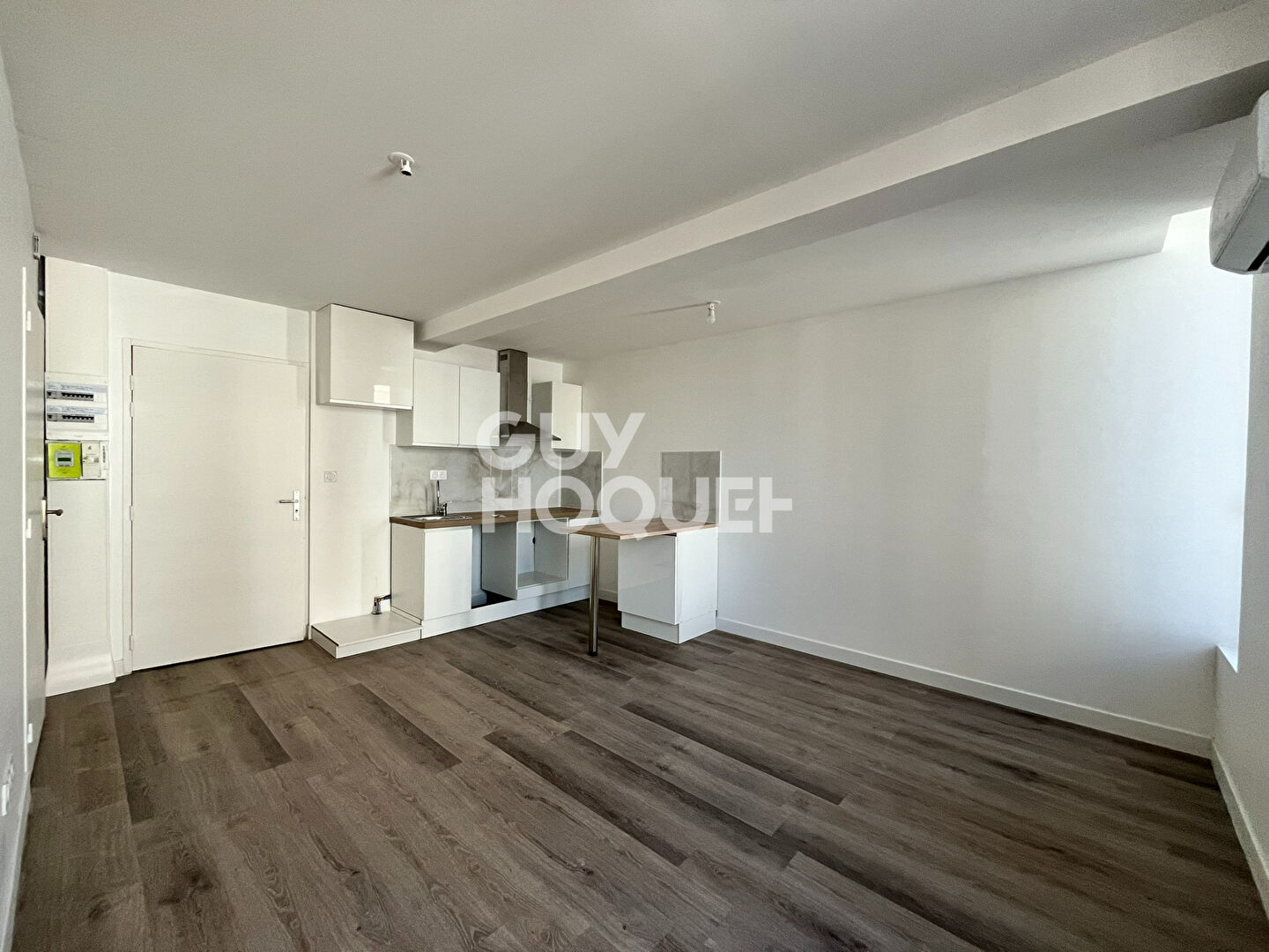Appartement T3 de 40.85m² (53m² au sol) à louer à Décines