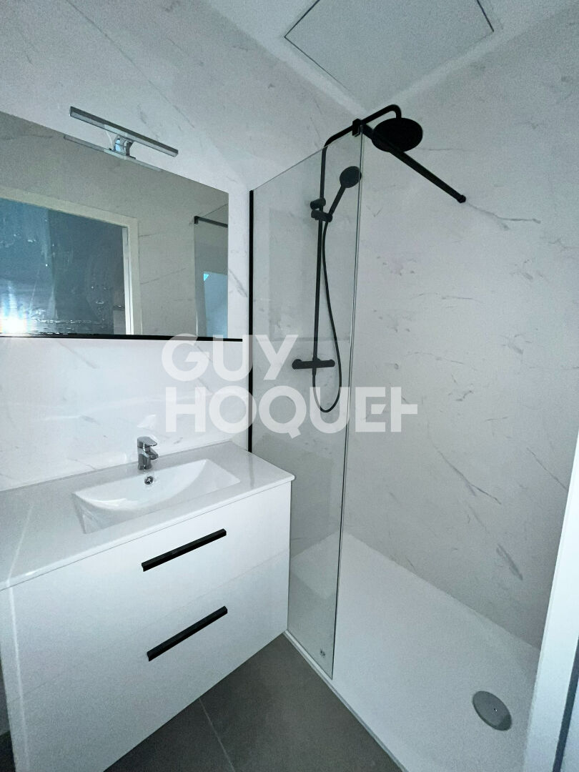 Appartement T3 de 40.85m² (53m² au sol) à louer à Décines