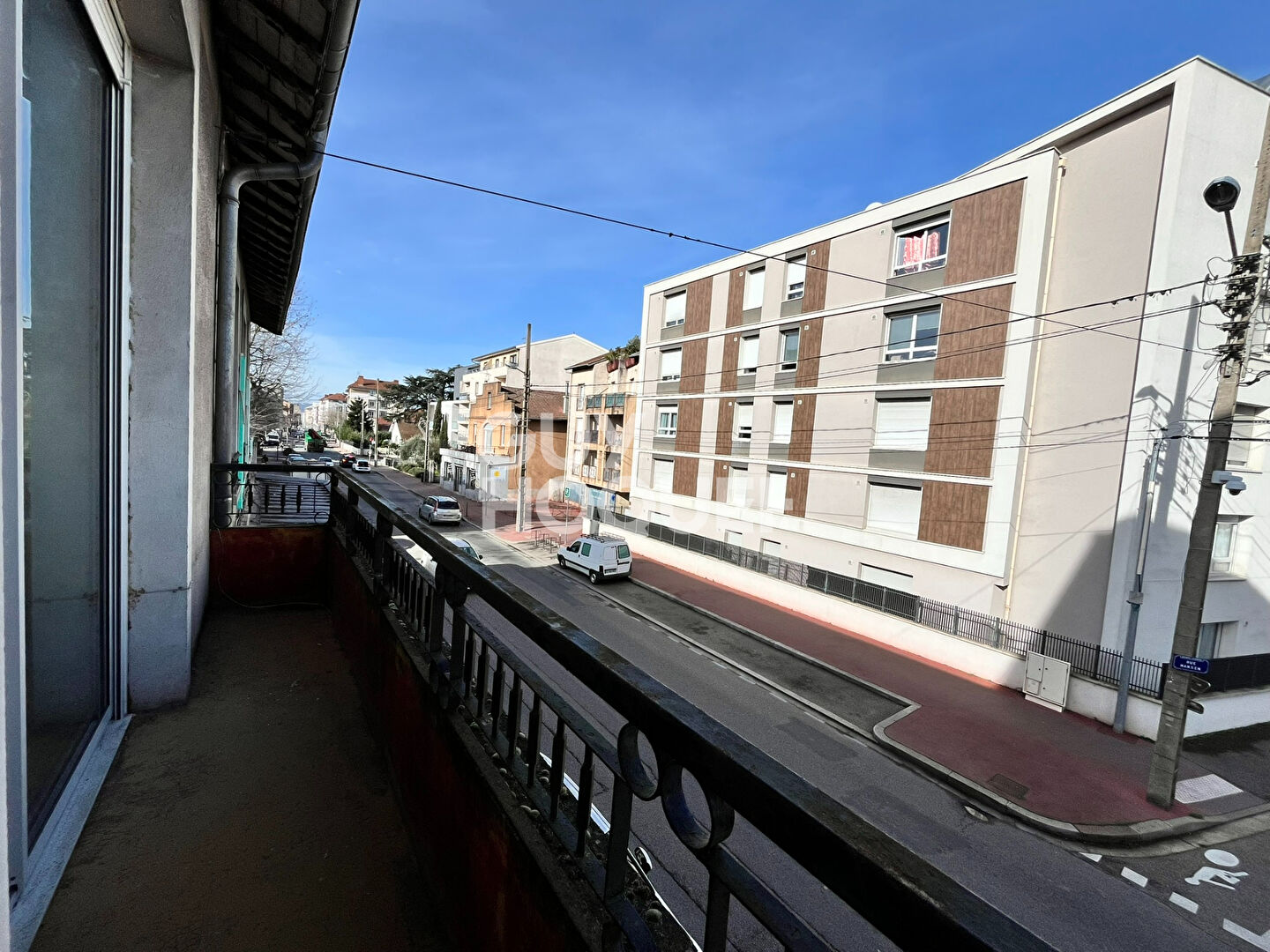 Appartement T2 de 40.49m² (53 m² au sol) à louer à Décines