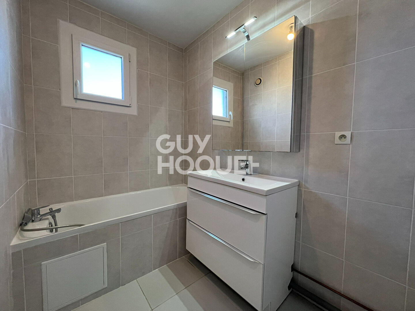 Appartement 3 pièces à vendre à Décines-Charpieu