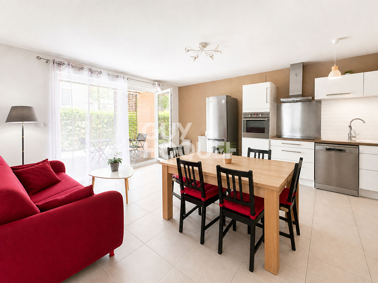 Superbe appartement 3 pièces à vendre à Décines Charpieu - Quartier Berthaudière