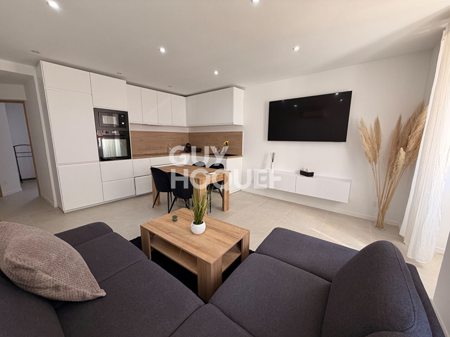 Appartement T2 à louer à Saint-Laurent-de-Mûre - Réf. 5327