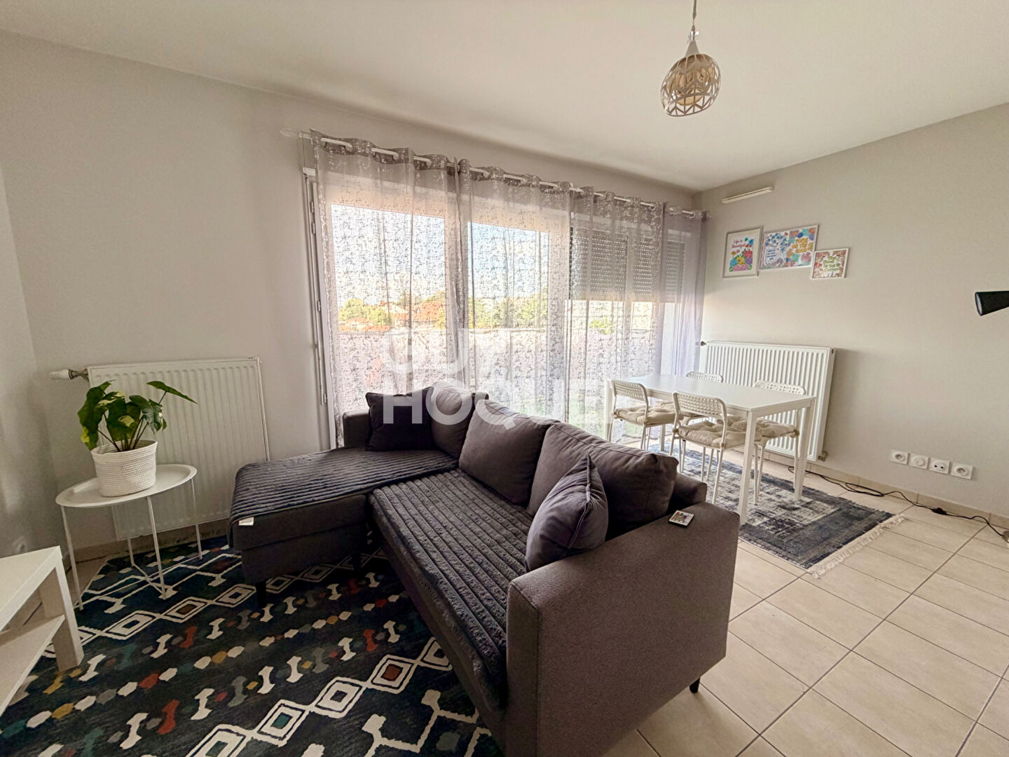 Appartement 2 pièces à louer au centre-ville de Décines Charpieu