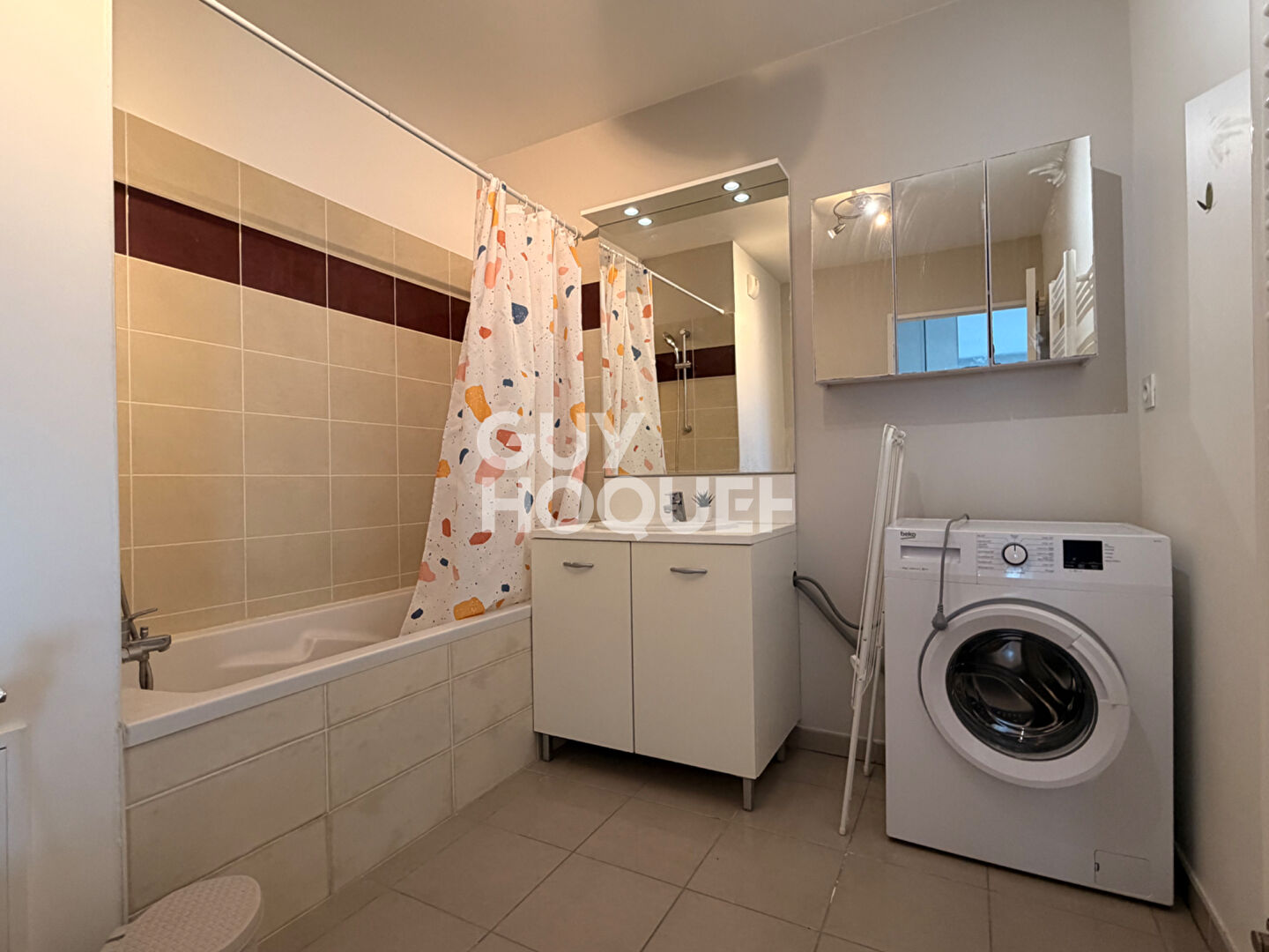 Appartement 2 pièces à louer au centre-ville de Décines Charpieu