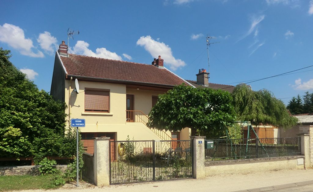 MAISON 3 CHAMBRES - 5 MINUTES DIJON NORD - BRETIGNY