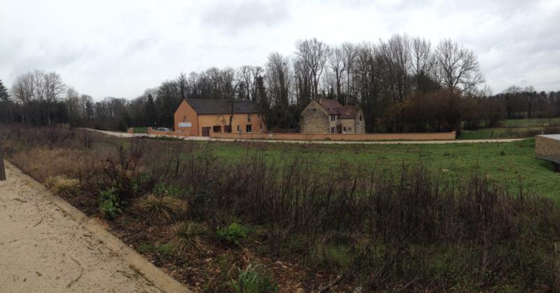 BRETIGNY (10 KM de DIJON) -Terrain à Batir